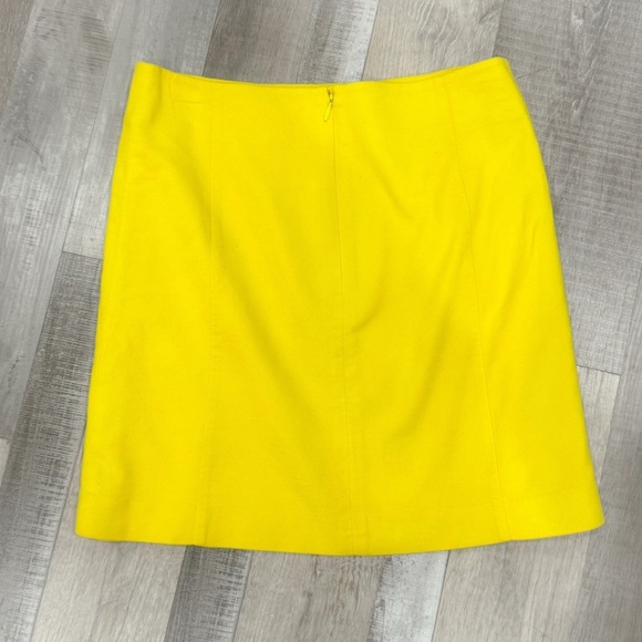 Ann Taylor Loft bright yellow mini skirt ❤️ - Picture 7 of 8